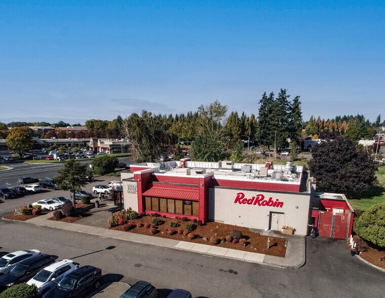 Primary Photo Of 8311 NE Vancouver Mall Dr, Vancouver Fast Food For Sale