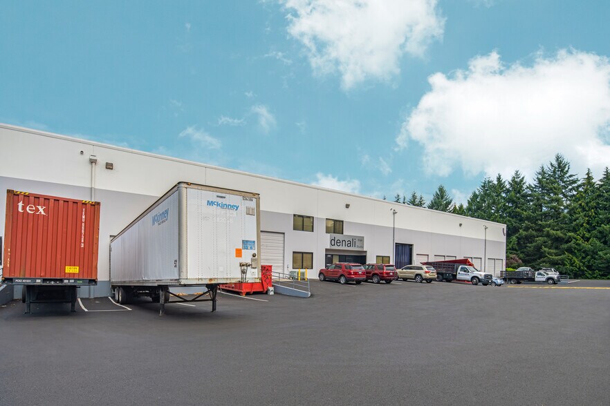 More Photos Of 17661-17683 128th Pl NE, Woodinville Warehouse For Lease