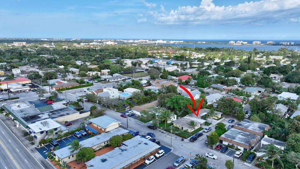 More Photos Of 832 S J St, Lake Worth Beach Multifamily For Sale