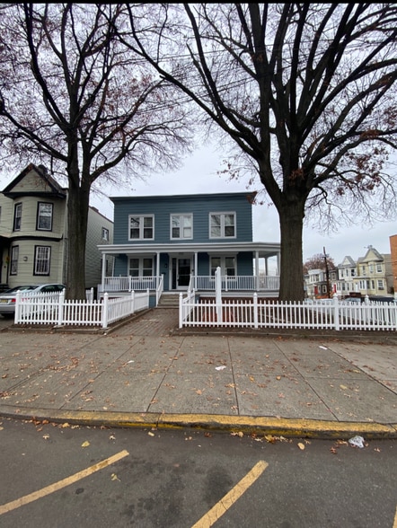 Primary Photo Of 3279 John F Kennedy Blvd, Jersey City Medical For Sale