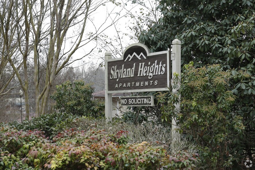 More Photos Of 30 Allen Ave, Asheville Apartments For Sale