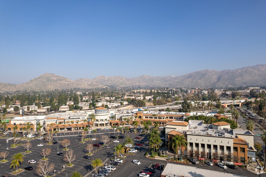 More Photos Of 1201 University Ave, Riverside Unknown For Lease