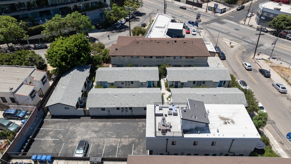 More Photos Of 908-912 Everett St, Los Angeles Apartments For Sale