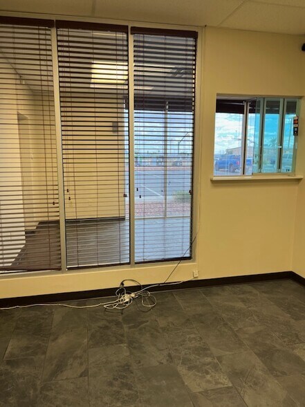 More Photos Of 11601 Pellicano Dr, El Paso Unknown For Lease