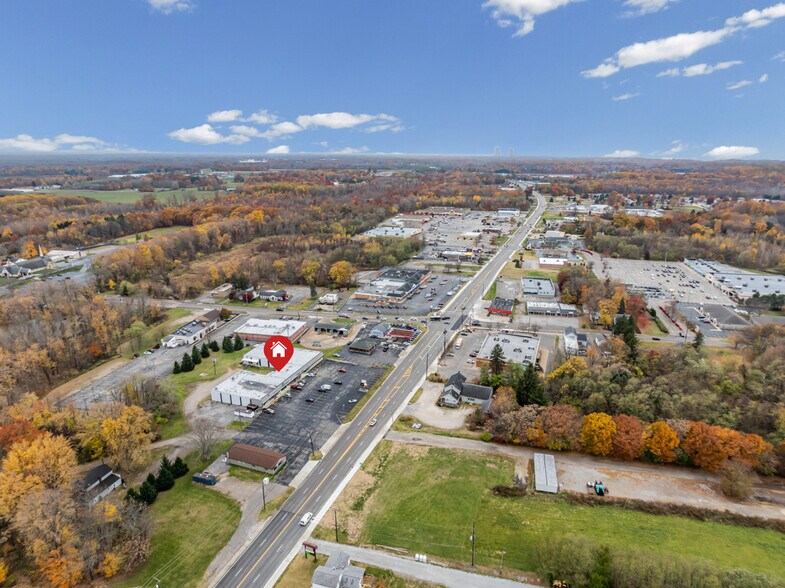 More Photos Of 6704-6720 N Ridge Rd, Madison General Retail For Sale