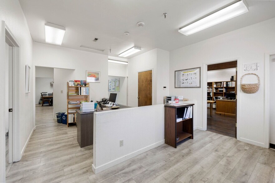 More Photos Of 1455 Willow Creek Rd, Prescott Religious Facility For Sale