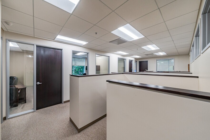 More Photos Of 6B Liberty, Aliso Viejo Office For Sale