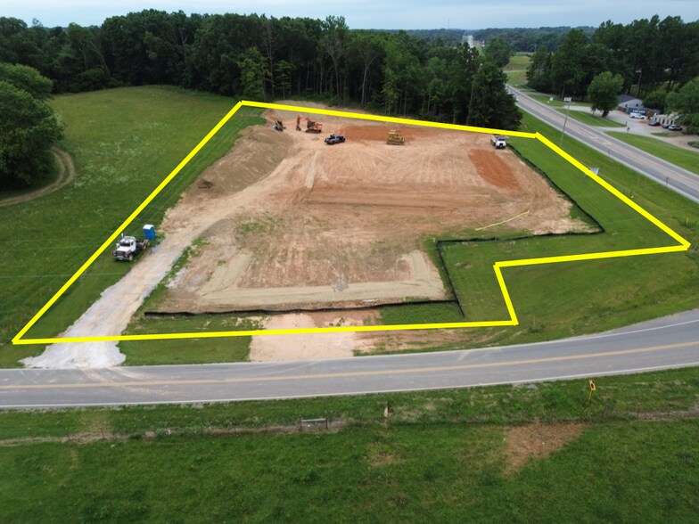Primary Photo Of Iron Hill Rd. w @ State Highway 46, Dickson Land For Sale
