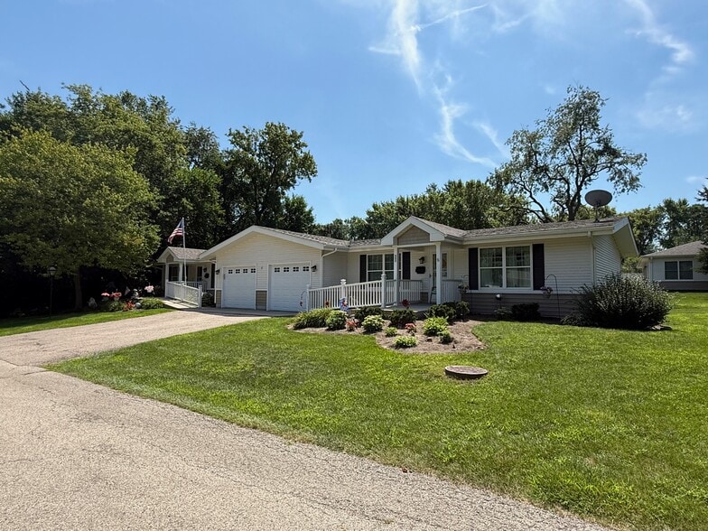 More Photos Of , Woodstock Unknown For Sale