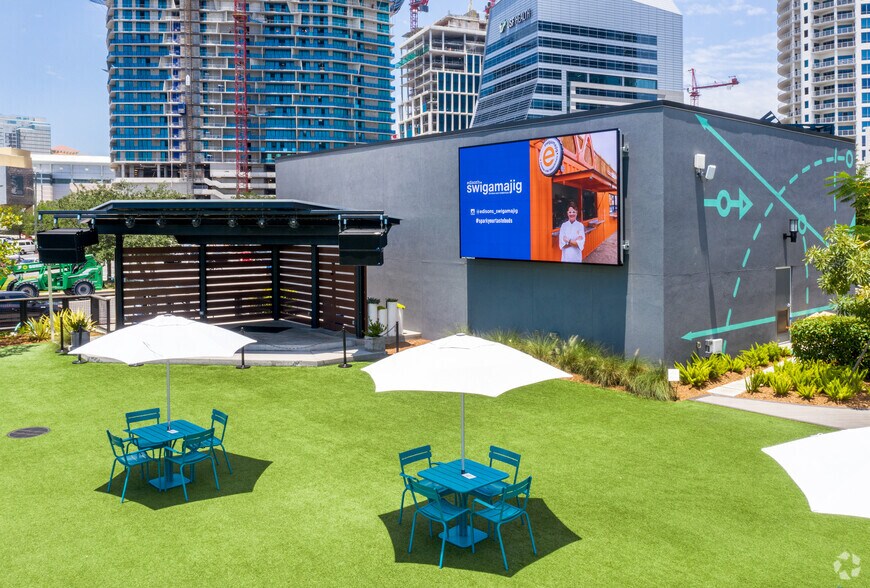 More Photos Of 615 Channelside Dr, Tampa Coworking Space