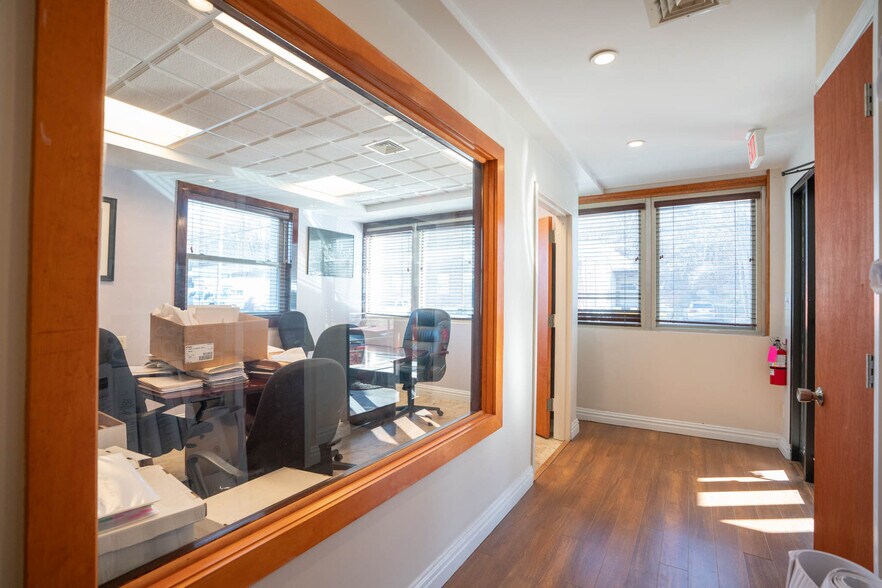 More Photos Of 99 Lafayette Ave, White Plains Light Manufacturing For Sale