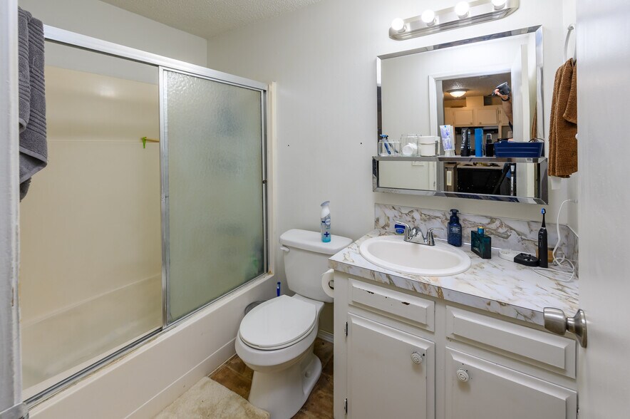 More Photos Of 2125 SW Xero Ln, Redmond Apartments For Sale