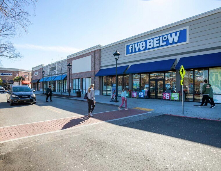 More Photos Of 1500 Hwy 17 Byp N, Mount Pleasant Unknown For Lease