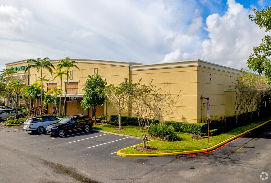 More Photos Of 12171 W Sunrise Blvd, Plantation Supermarket For Sale