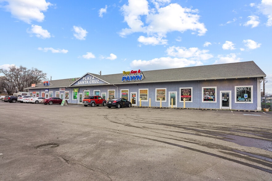 More Photos Of 841 W 1st Ave, Toppenish Freestanding For Sale