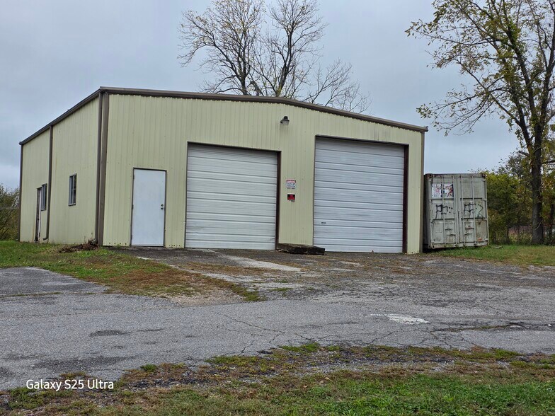 More Photos Of 3300 A Blue Hill Rd, Rogers Industrial For Sale