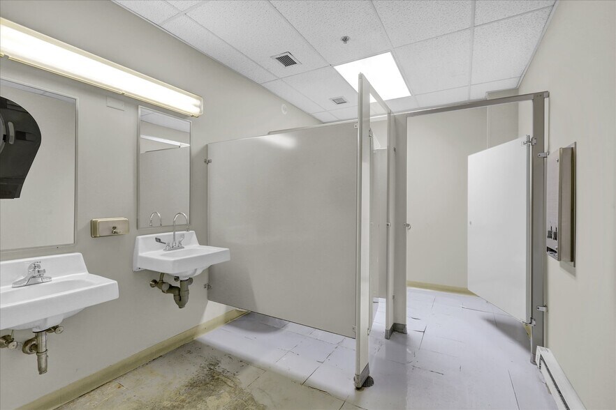 More Photos Of 5118 Innovation Way, Chambersburg Warehouse For Lease