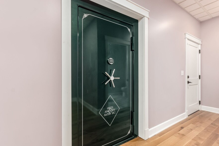 More Photos Of 16012 OH-678, Rockbridge Lodge Meeting Hall For Sale