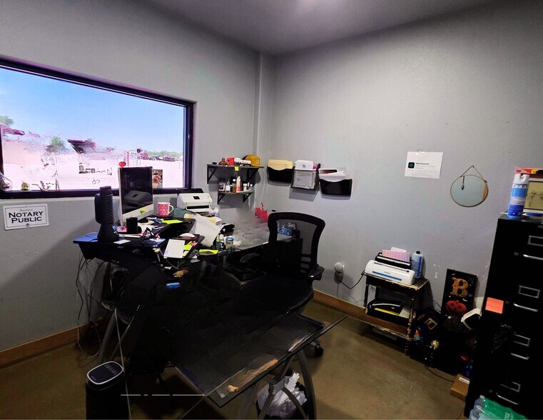 More Photos Of 1003 E County Road 140, Midland Industrial For Lease