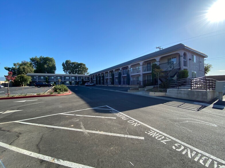 More Photos Of 4780 W Mission Blvd, Montclair Office Residential For Lease