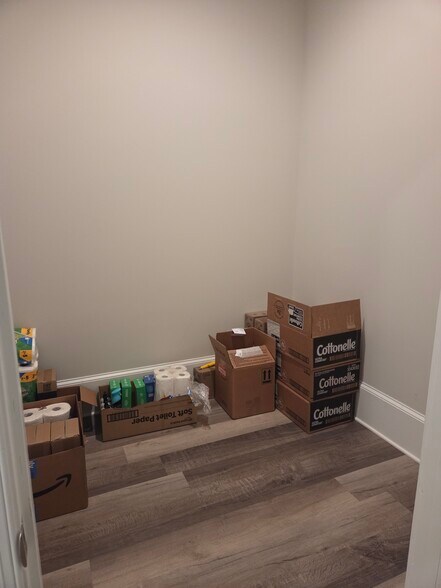 More Photos Of 4300 Westbrook Building B, Suwanee Medical For Lease