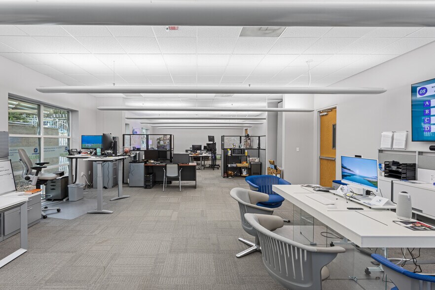 More Photos Of 7525 NW 4th Blvd, Gainesville Medical For Lease