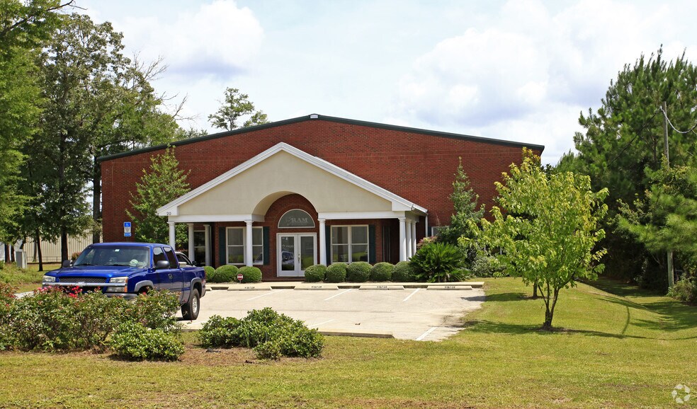 More Photos Of 20 Ram Blvd, Midway Office For Sale