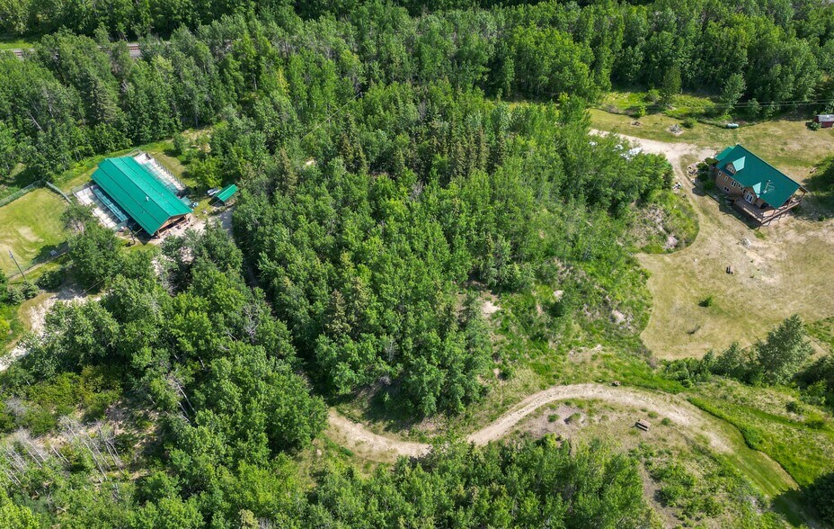 More Photos Of 53309A Range Road 65, Parkland County Specialty For Sale