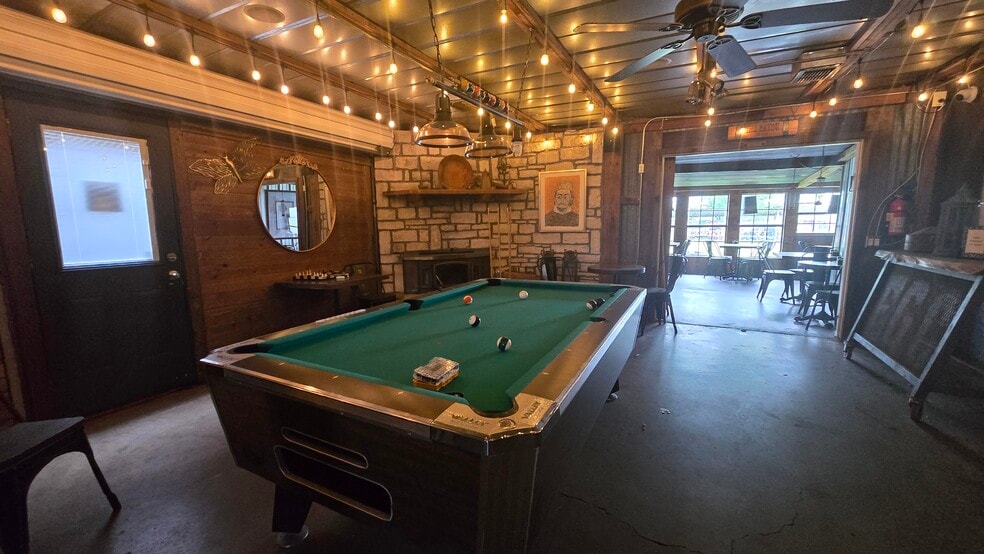 Primary Photo Of 4021 Acton Hwy, Granbury General Retail For Lease