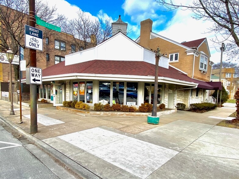 More Photos Of 4821 N Elston, Chicago Restaurant For Lease