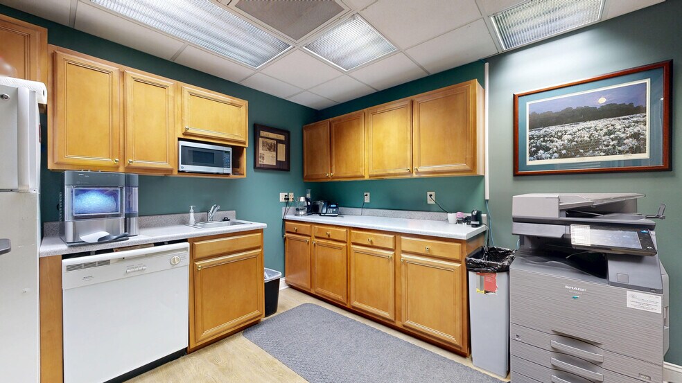 More Photos Of 9355 Founders St, Fort Mill Office For Sale