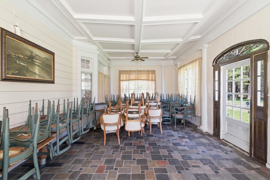 More Photos Of 2255 Ballston Ave, Saratoga Springs Restaurant For Sale