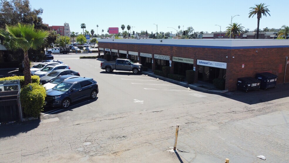 More Photos Of 150-170 S Escondido Blvd, Escondido Office For Lease