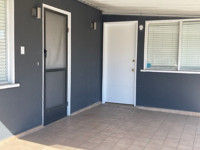 More Photos Of 10730 Riverside Dr, Toluca Lake Medical For Sale