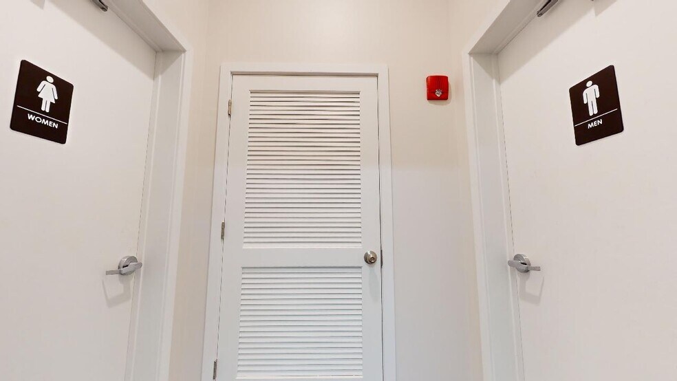 More Photos Of 1707 Eastern Ave, Baltimore Apartments For Lease