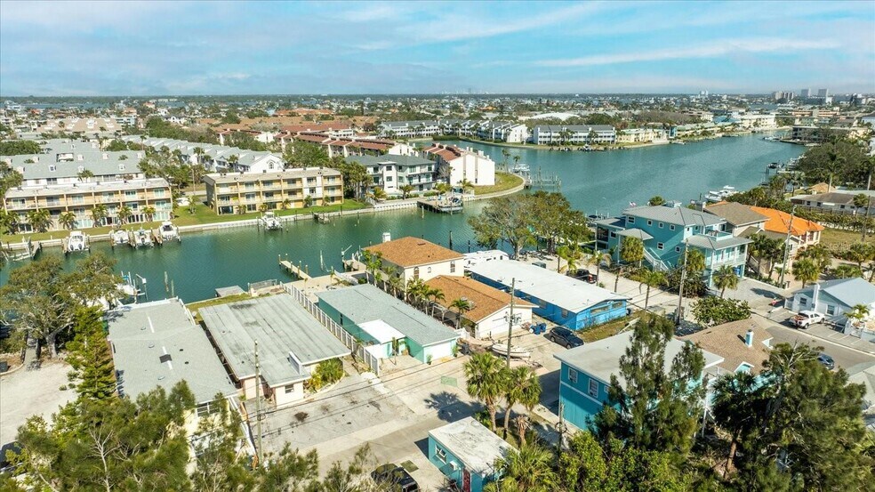 More Photos Of 12412 Lagoon Ln, Treasure Island Land For Sale