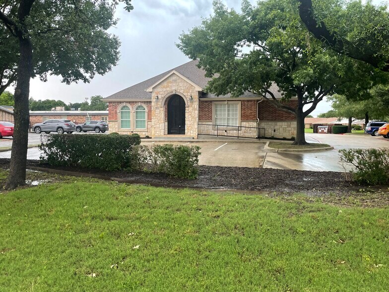 More Photos Of 1410 N Plano Rd, Richardson Medical For Lease