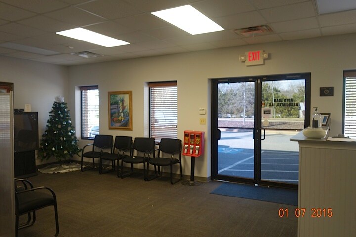 More Photos Of 289 N Price Rd, Sugar Hill Light Manufacturing For Lease