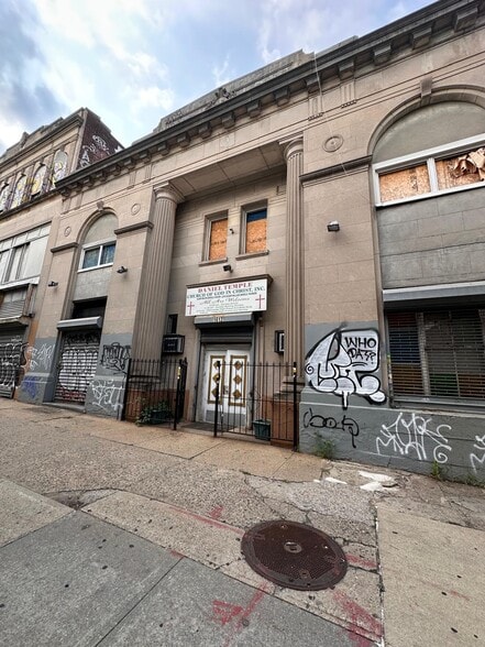 Primary Photo Of 1612-1616 Broadway, Brooklyn Religious Facility For Sale