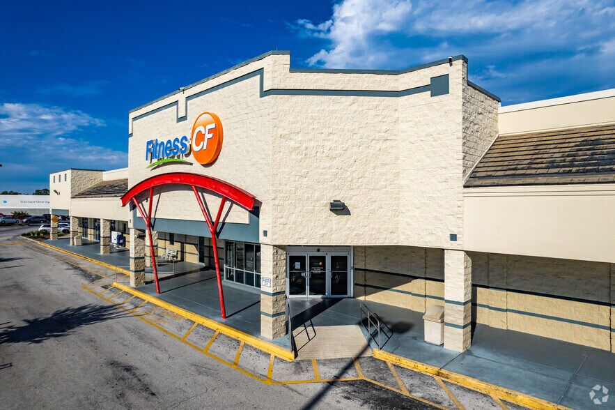 More Photos Of 1002-1086 E Highway 50, Clermont Unknown For Lease