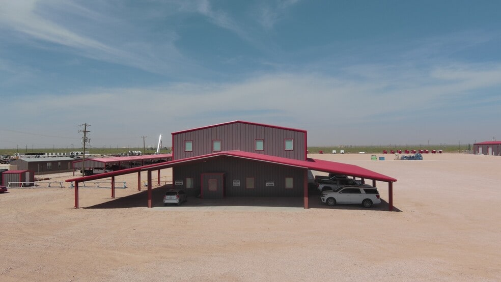 More Photos Of 8211 E County Road 62, Midland Warehouse For Sale