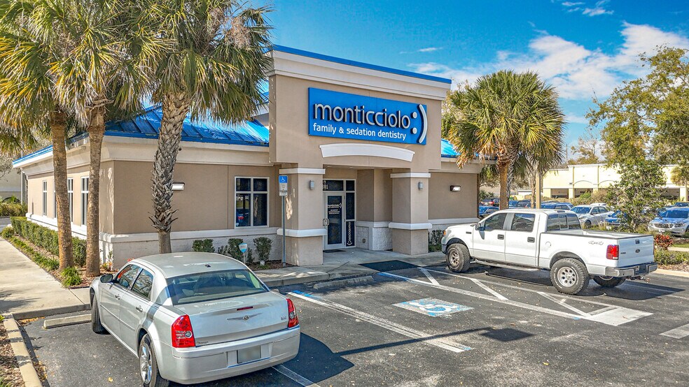 More Photos Of 2301 Collier Pky, Land O' Lakes Medical For Sale