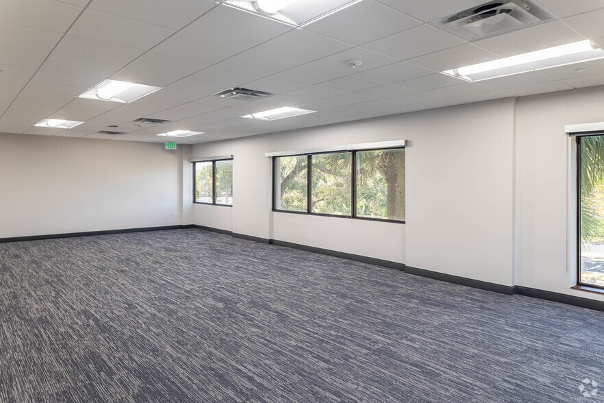 More Photos Of 4500 N State Road 7, Lauderdale Lakes Unknown For Lease
