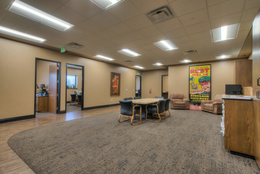 More Photos Of 5730 Observation Ct, Colorado Springs Warehouse For Lease