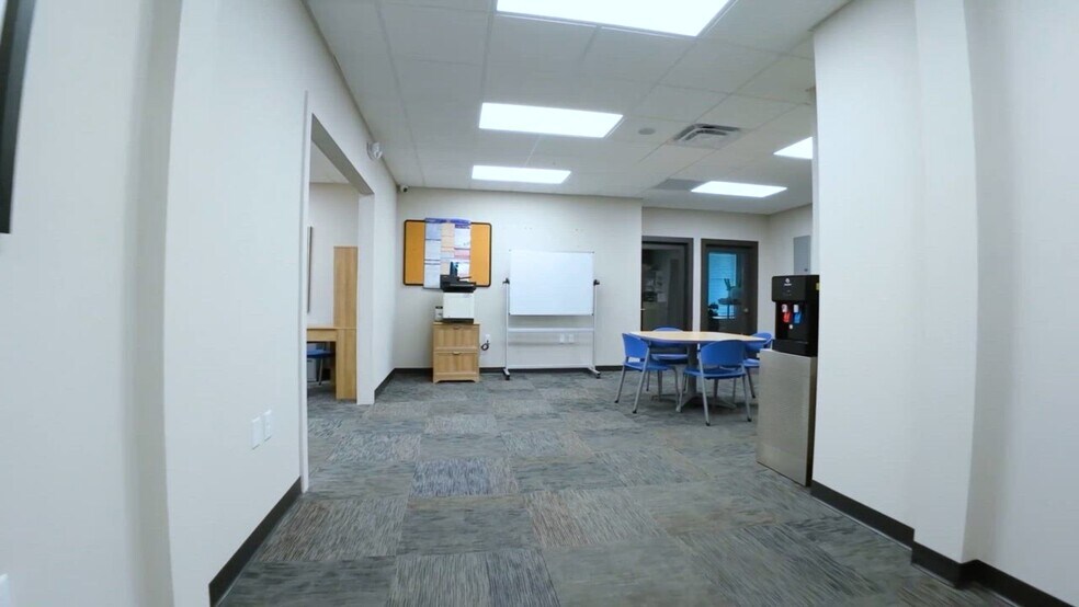 Primary Photo Of 131 S Country Club Rd, Lake Mary Office For Sale