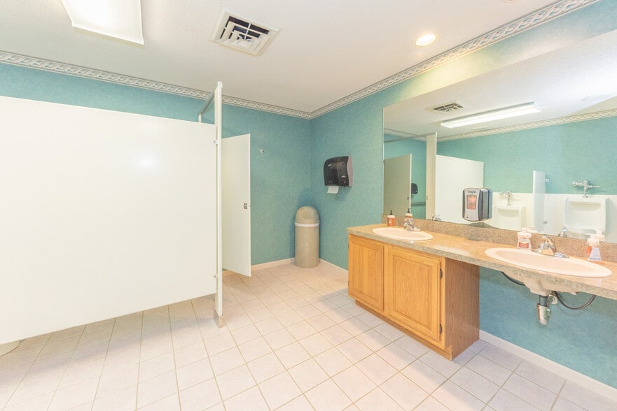 More Photos Of 15800 Graves Rd., Gregory Religious Facility For Sale