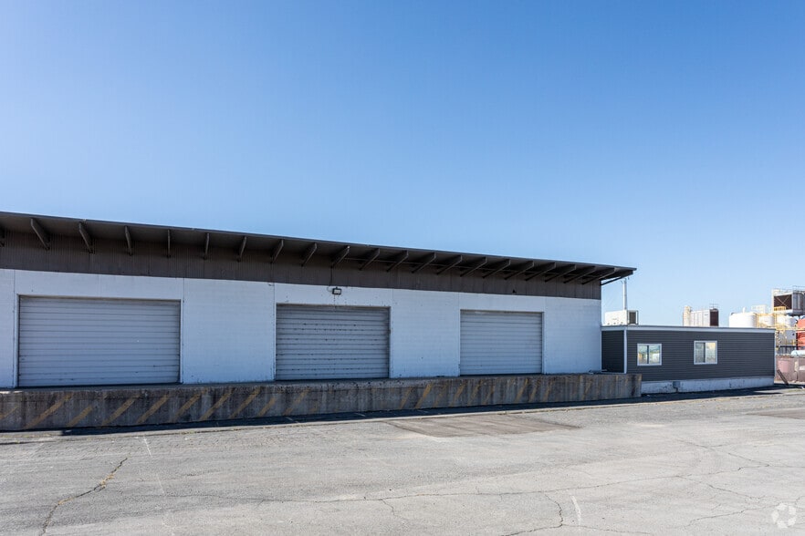 More Photos Of 1876 W Fortune Rd, Salt Lake City Manufacturing For Lease