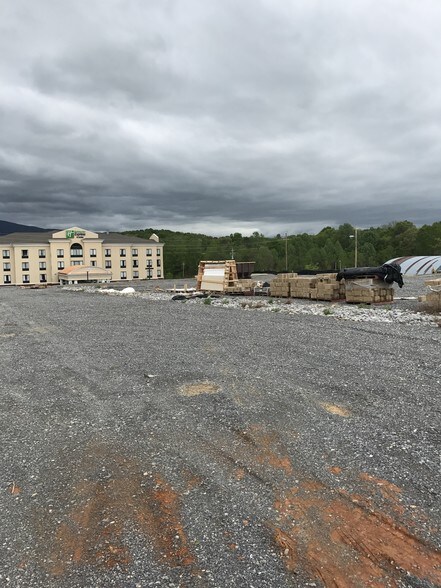 More Photos Of 1018 Cosby Hwy, Newport Land For Lease