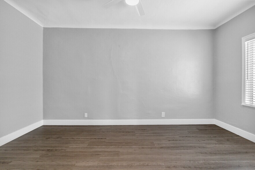 More Photos Of 1211 Magnolia Ave, Long Beach Apartments For Sale