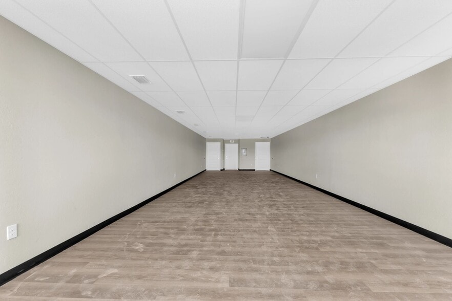 More Photos Of 3596 Tamiami Trl, Port Charlotte Unknown For Lease